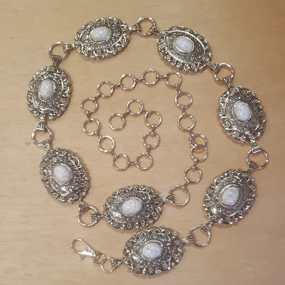 unbranded Accessories - Vintage Style Bohemian Concho Waist chain Belt nwot